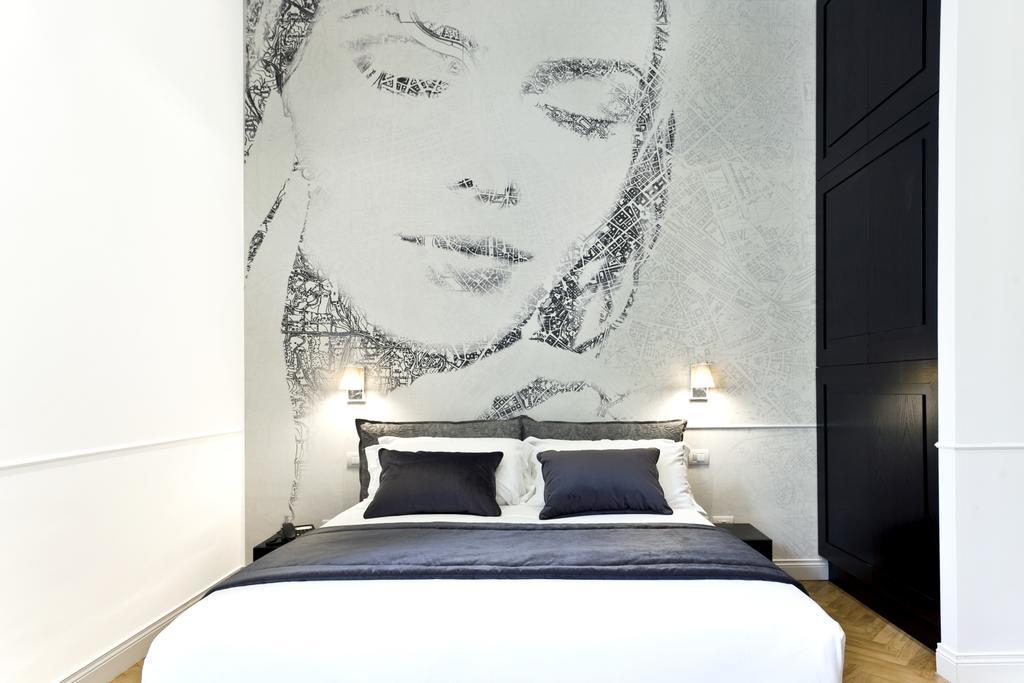 Vanity Navona 2*