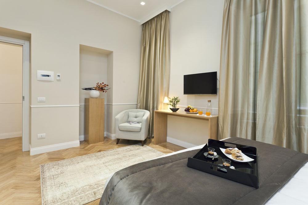 Vanity Navona Hotel